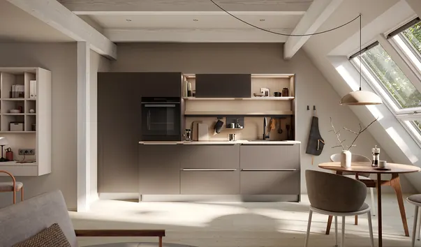 Cuisine aux façades métallisées brunes