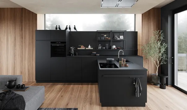 Cuisine noir mat avec façades sans poignée